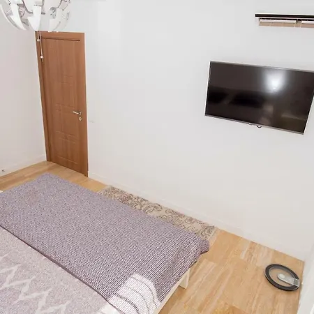 Apartament Napy 1 Solid Apartmán *
